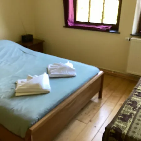 Au Pont De Villettes Hotel *